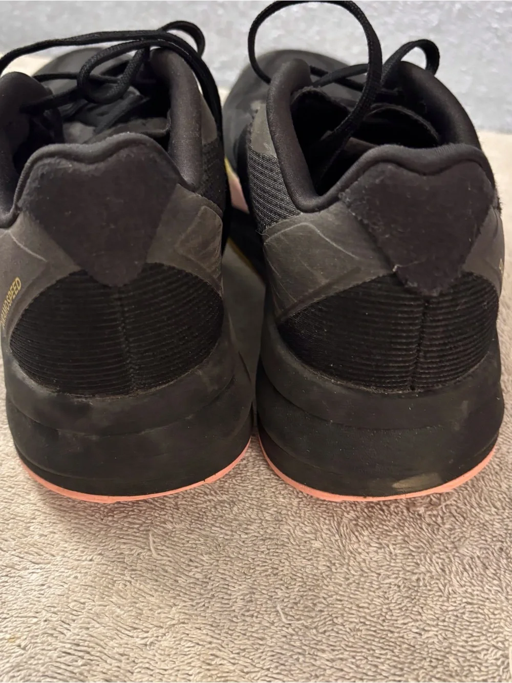 adidas unisex  Black Duramo Lightstrike Running Shies SZ Mens 6.5/7, Womens 85 9
